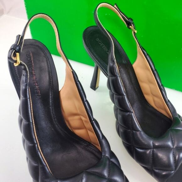 NWT$1,250 Bottega Veneta Black Quilted Padded Slingback Heeled Sandals Sz 8.5 - Picture 10 of 16